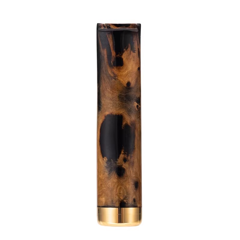 cigarette holder